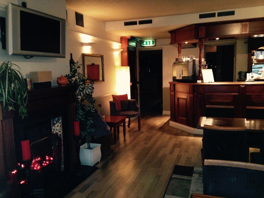 The County Hotel Dalkeith Ngoại thất bức ảnh