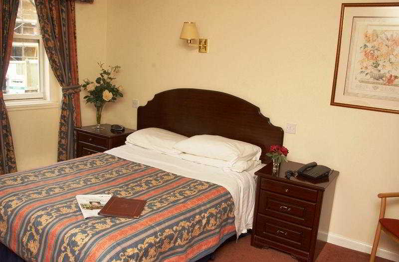The County Hotel Dalkeith Ngoại thất bức ảnh